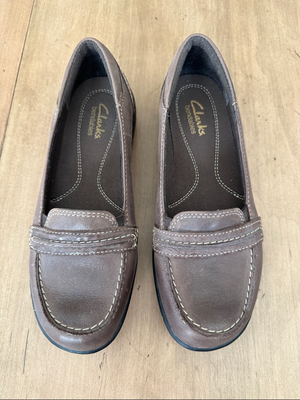 Clarks Women's Brown Leather Slip-On Loafers